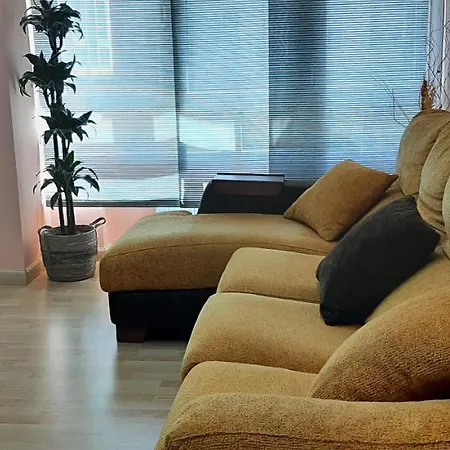 A 50m Playa San Lorenzo Asturias Apartment